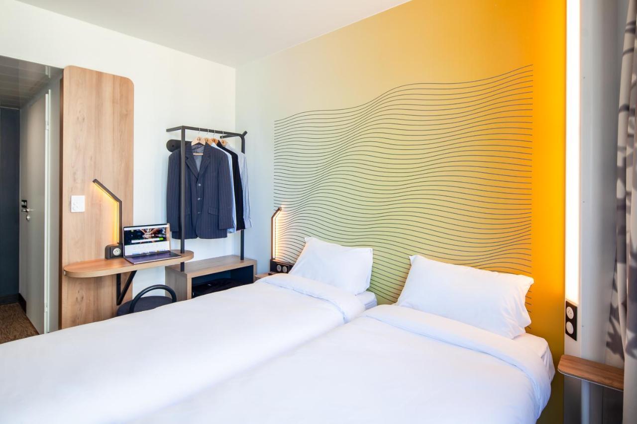 B&B Hotel Massy Gare Tgv Екстер'єр фото