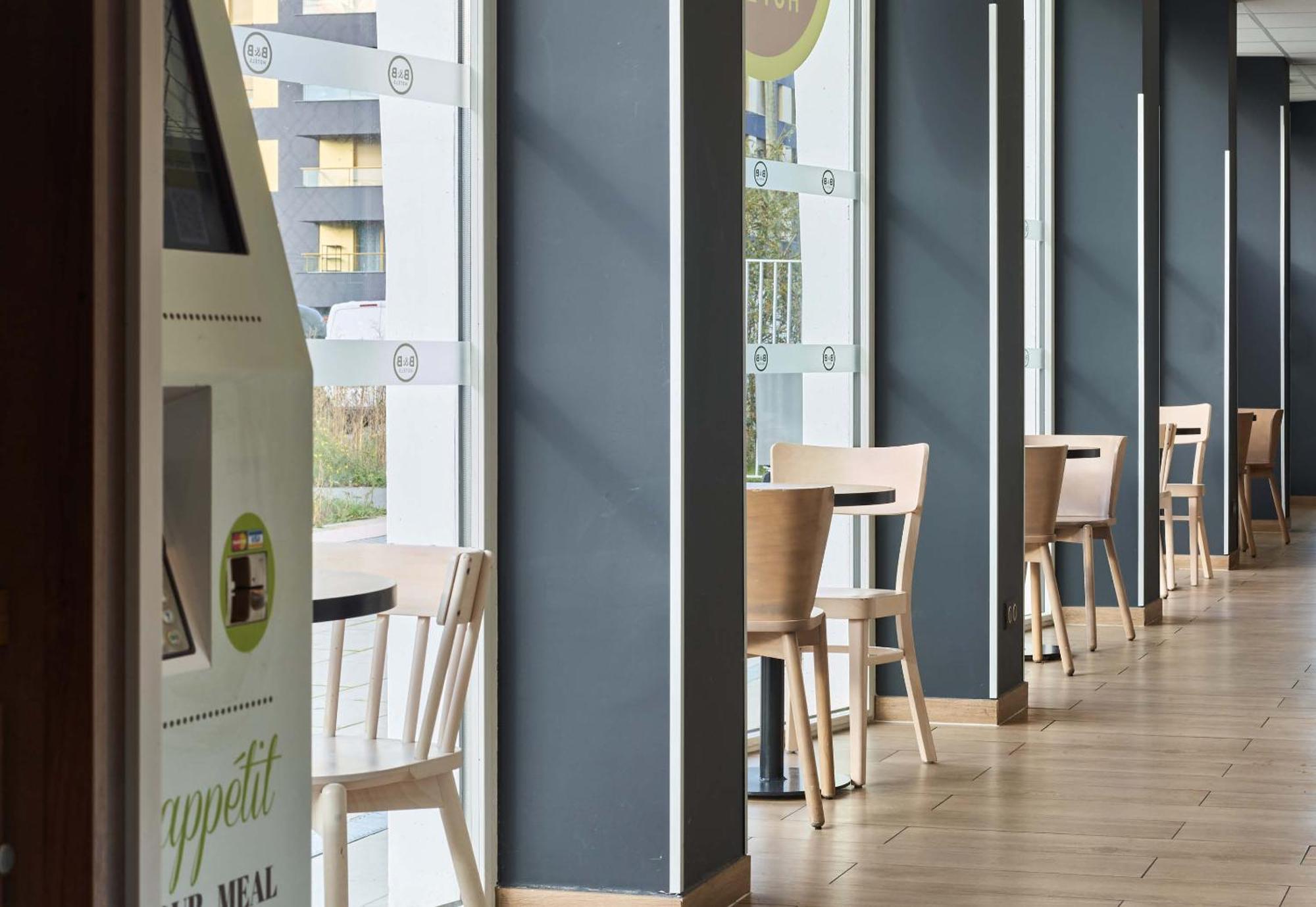 B&B Hotel Massy Gare Tgv Екстер'єр фото
